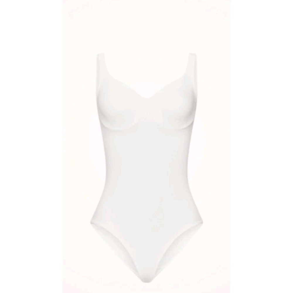 Wolford Womens Mat De Luxe Strong Shaping Bodysuit White Size Medium D Cup Brief